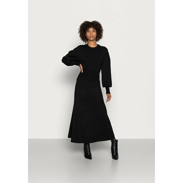 InWear TIVO DRESS Sukienka dzianinowa black IN321C0CE