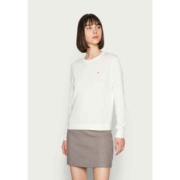 Calvin Klein COTTON SILK C-NECK SWEATER Sweter white 6CA21I020