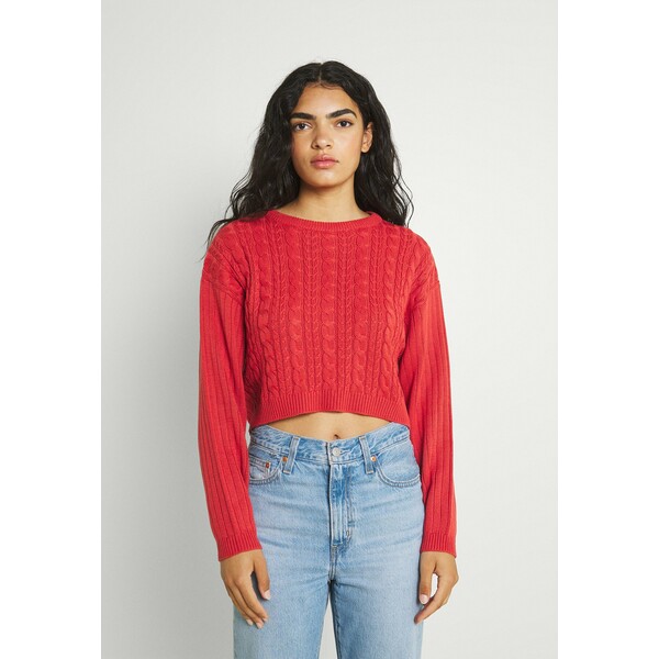 Even&Odd CROPPED LOOSE CABLE JUMPER Sweter light red EV421I0DY