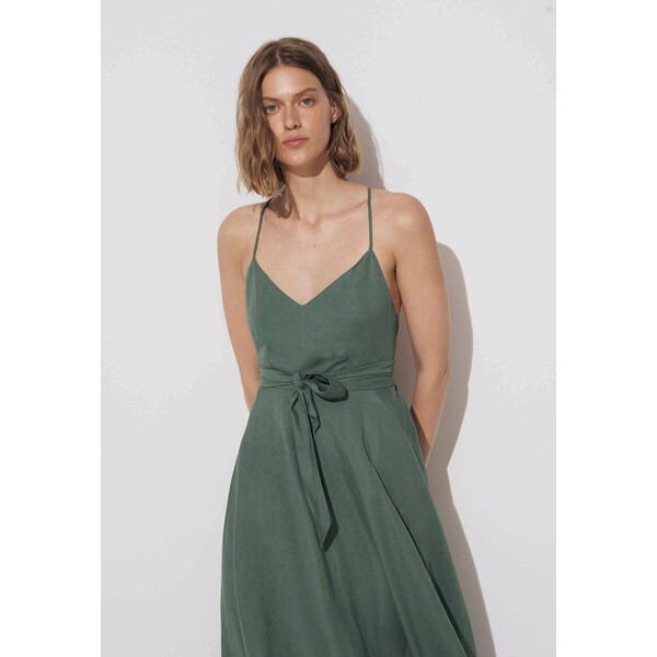 OYSHO Sukienka z dżerseju green OY121C080