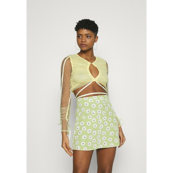 Missguided RUCHED CUT OUT Bluzka yellow M0Q21E0IP