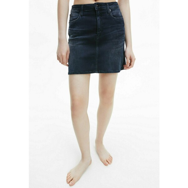 Calvin Klein Jeans Spódnica trapezowa denim black C1821B058