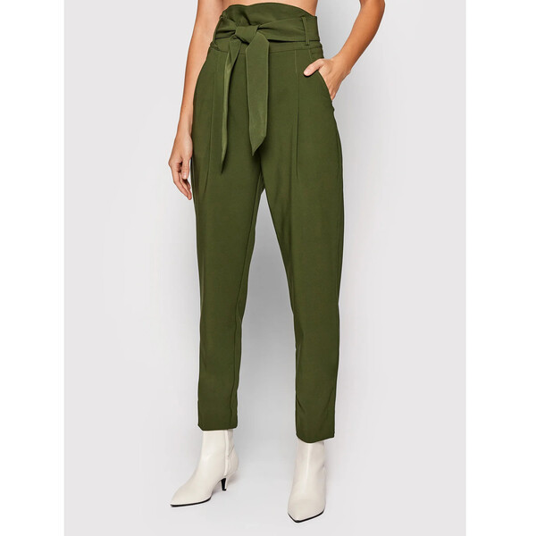 Custommade Spodnie materiałowe Pinja 999425507 Zielony Regular Fit