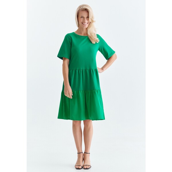 TATUUM RIKSO Sukienka z dżerseju green TAS21C05S-M11