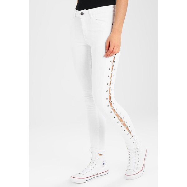 Urban Classics LACE UP PANTS Jeansy Skinny Fit white UR621N007-A11