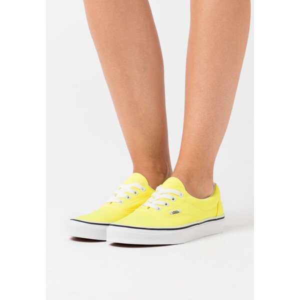 Vans ERA Sneakersy niskie neon lemon tonic/true white VA211A09R-E11
