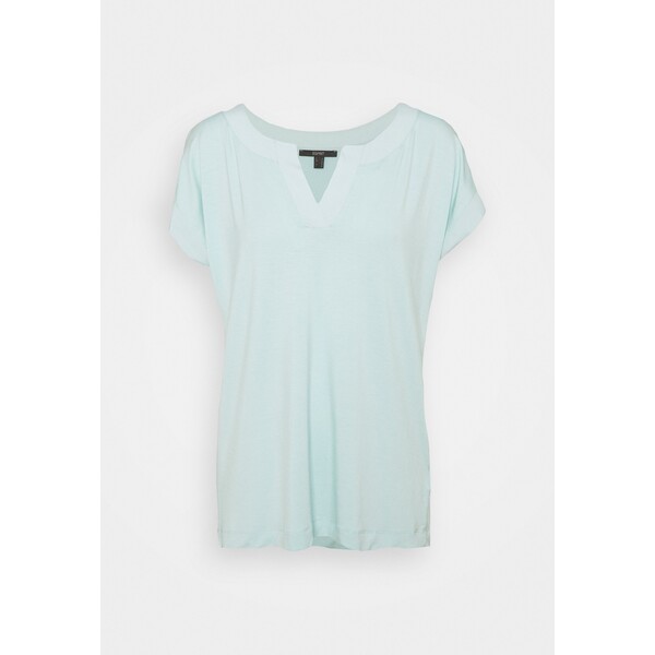 Esprit Collection T-shirt basic light turquoise ES421D0MD-M11