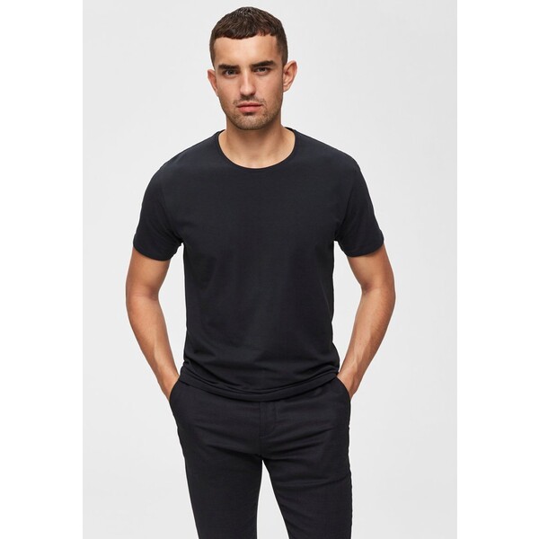Selected Homme T-shirt basic black SE622O0KU-Q11