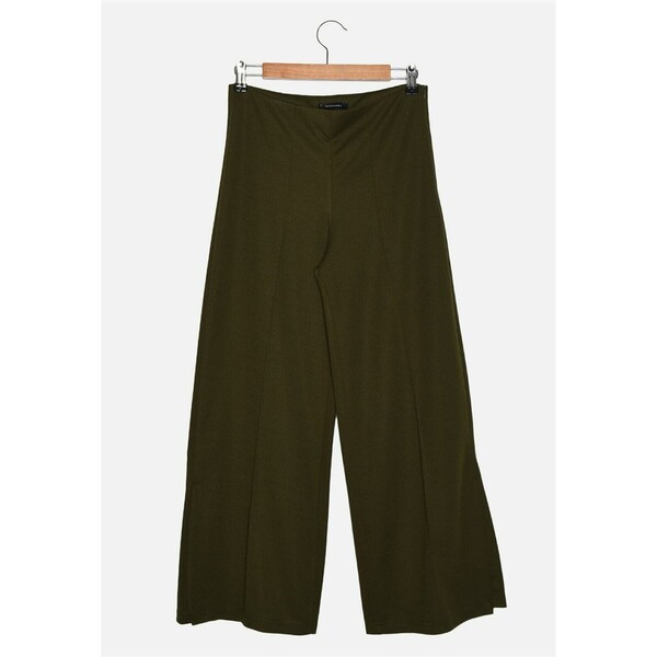 Trendyol Spodnie materiałowe green TRU21A0GJ-M11