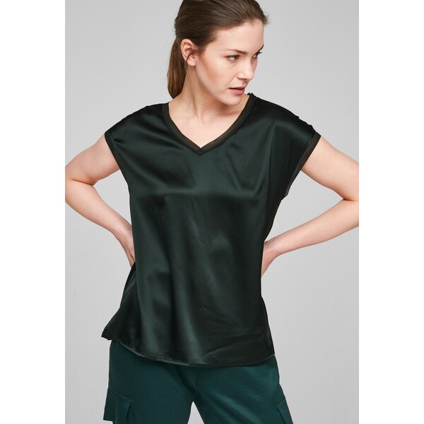s.Oliver BLACK LABEL T-shirt basic leaf green SOA21D08X-M11