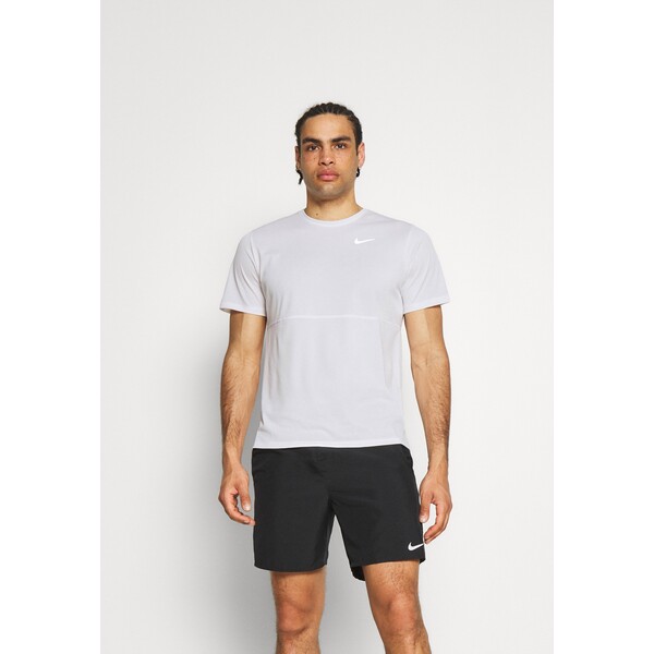 Nike Performance RUN T-shirt z nadrukiem white/silver N1242D3L7-A11