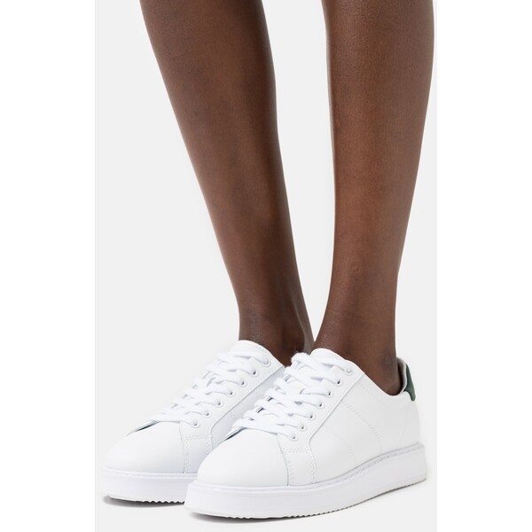 Lauren Ralph Lauren ANGELINE II ACTION LEATHER SNEAKER Sneakersy niskie white/college green L4211A05Z-A11