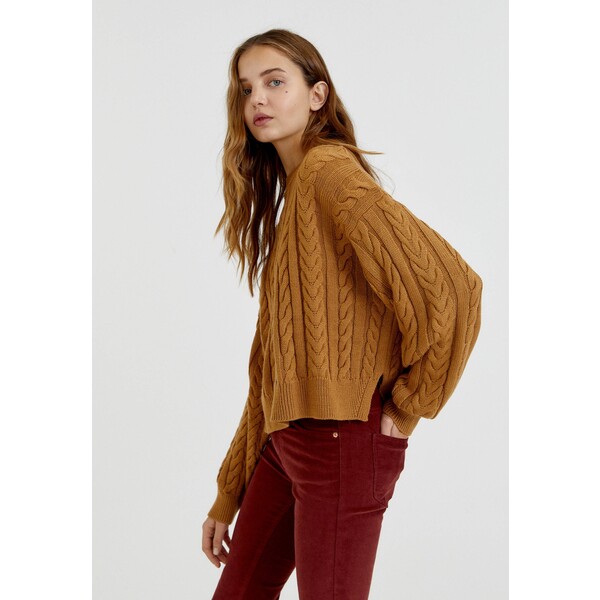 PULL&BEAR CABLE Sweter light brown PUC21I0IN-O11