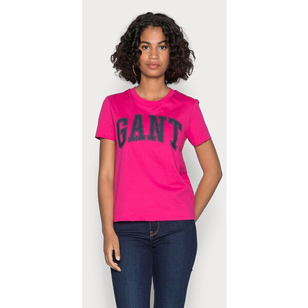 GANT T-shirt z nadrukiem peacock pink GA321D05G-J11
