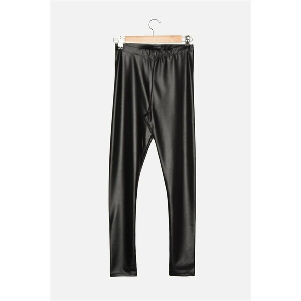 Trendyol PARENT Spodnie skórzane black TRU21A08P-Q11