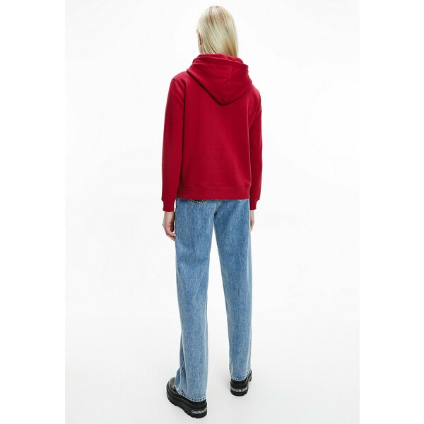 Calvin Klein Jeans Bluza z kapturem virginia red C1821J09P-G11