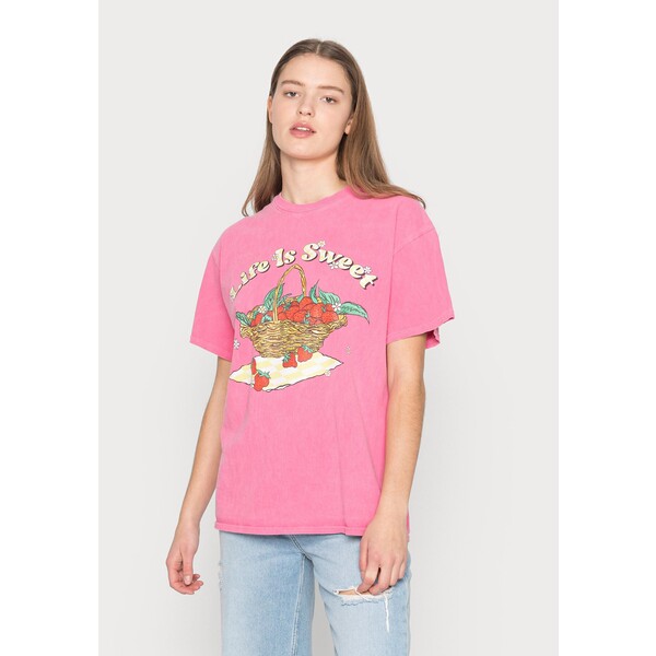Vintage Supply LIFE IS SWEET GRAPHIC T-shirt z nadrukiem pink VIO21D008-J11