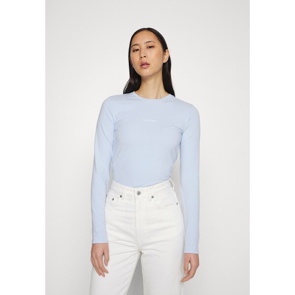 Calvin Klein SLIM TEE Bluzka z długim rękawem sweet blue 6CA21D04I-K12