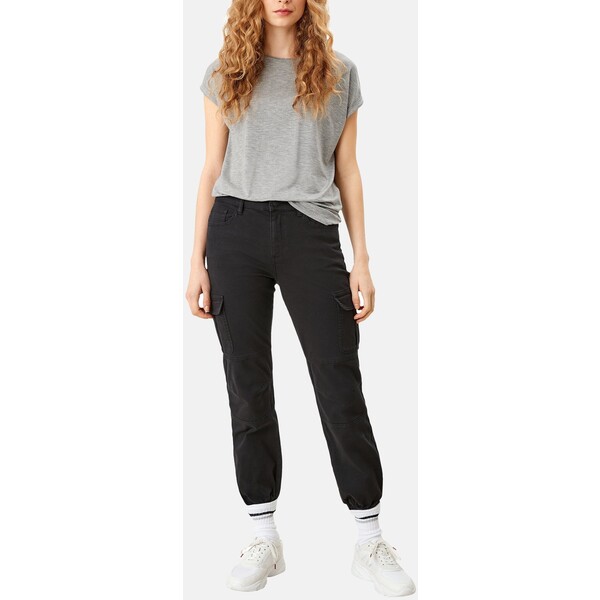 QS by s.Oliver REGULAR Jeansy Relaxed Fit black QS121N0HK-Q11