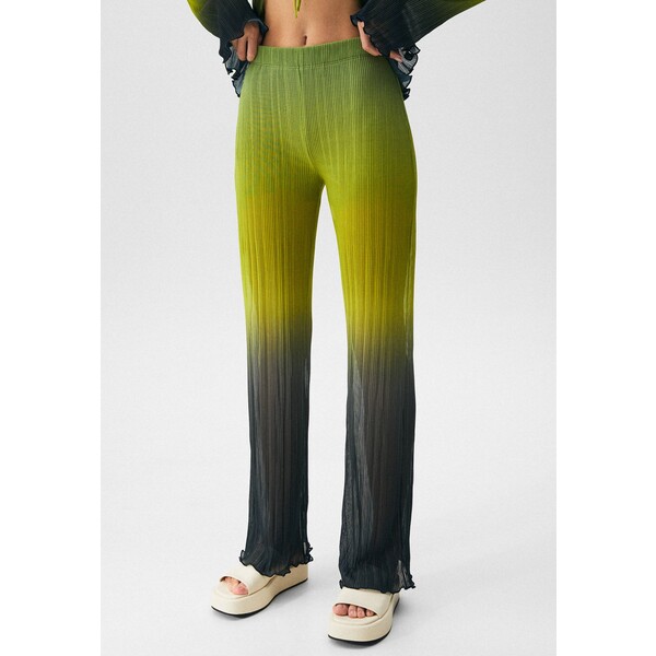 PULL&BEAR Spodnie materiałowe multicoloured PUC21A0NG-M11