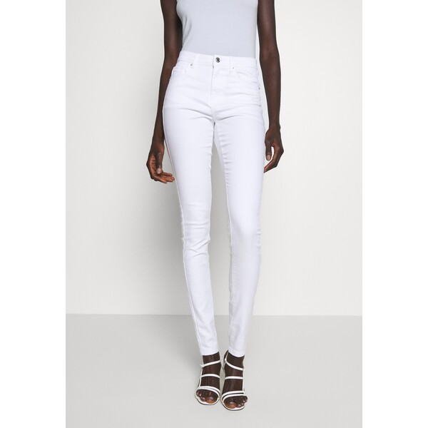 Vero Moda Tall VMTANYA PIPING Jeansy Skinny Fit bright white VEB21N01H-A11