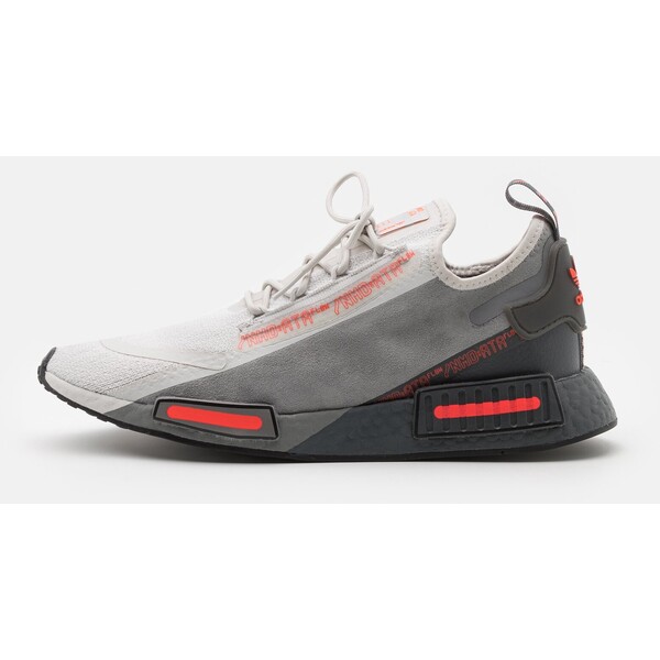 adidas Originals NMD_R1 SPEEDLINES UNISEX Sneakersy niskie grey one/grey three/grey five AD115O0TK-C11