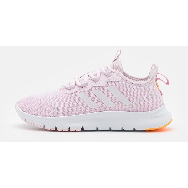 adidas Performance NARIO MOVE Obuwie treningowe almost pink/footwear white/clear pink AD541A1UG-J11