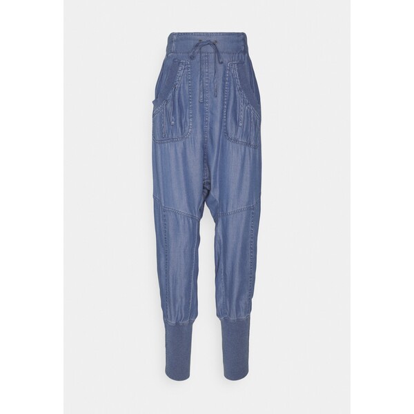 Cream KAREN PANT Spodnie materiałowe medium blue denim CR221A082-K11