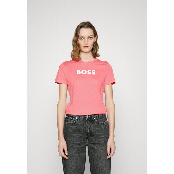 BOSS ELOGO T-shirt z nadrukiem medium pink BB121D09C-J11