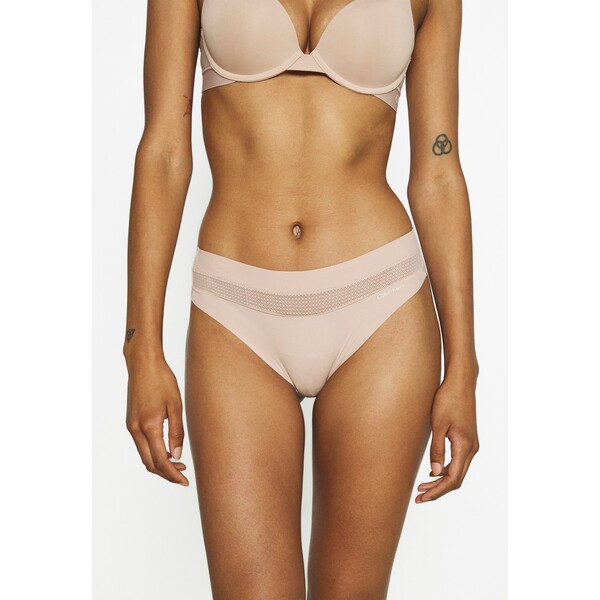 Calvin Klein Underwear PERFECTLY FIT FLEX BIKINI Figi honey almond C1181R05J-O12