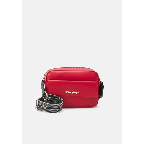 Tommy Hilfiger ICONIC CAMERA BAG SIGN Torba na ramię primary red TO151H15V-G11
