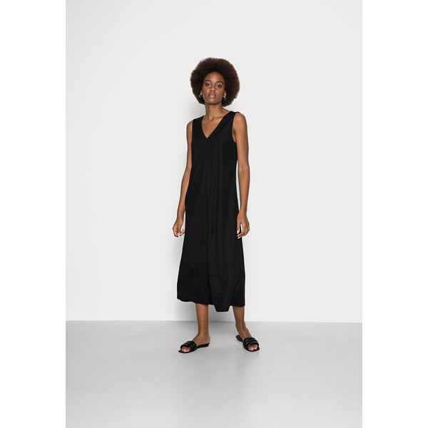 Esprit Collection Długa sukienka black ES421C1HY-Q11