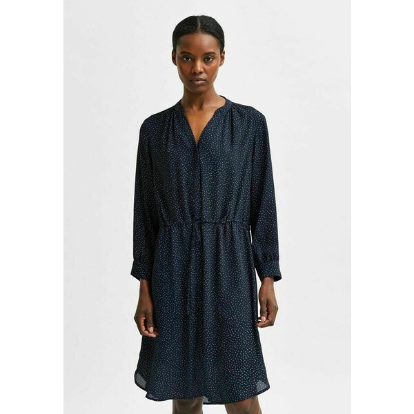 Selected Femme SLFDAMINA DRESS Sukienka koszulowa dark sapphire SE521C0GN-K14