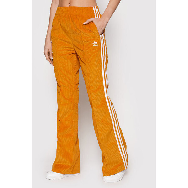 adidas Spodnie materiałowe Classic Chunky H37838 Pomarańczowy Regular Fit
