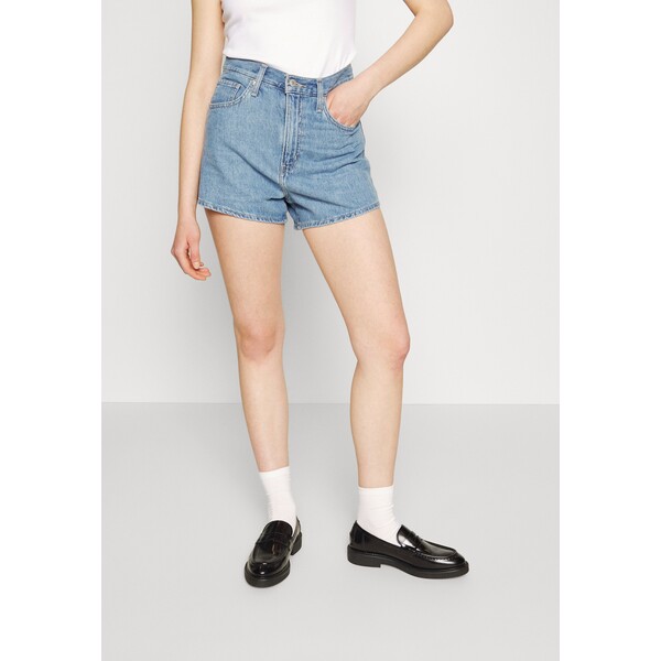 Levi's® HIGH WAISTED MOM Szorty jeansowe in a pinch stone LE221S02S-K11