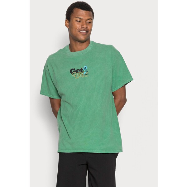 BDG Urban Outfitters GET OUTSIDE TEE T-shirt z nadrukiem green QX7210019-M11
