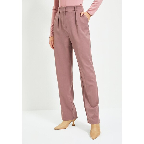 Trendyol Spodnie materiałowe pink TRU21A08A-J11