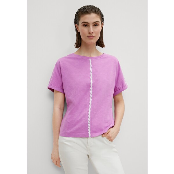 comma casual identity T-shirt z nadrukiem summer pink C1E21D0EP-J11