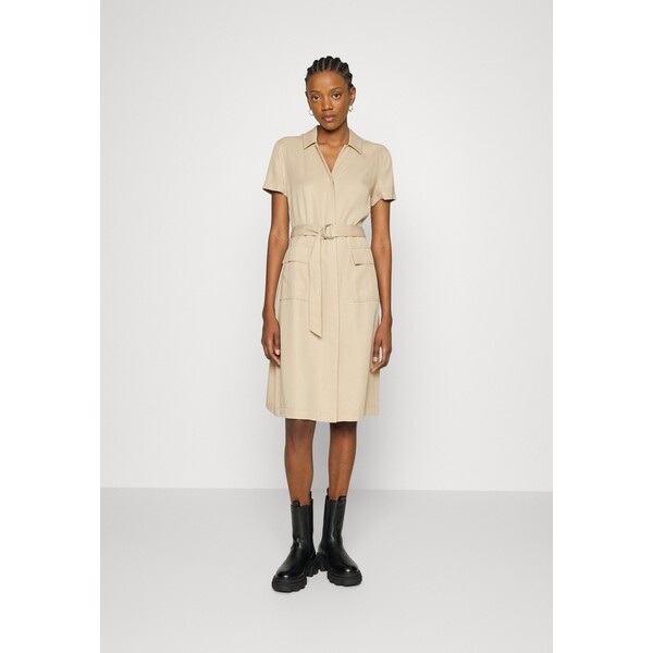 Calvin Klein UTILITY SHIRT DRESS Sukienka koszulowa moccasin 6CA21C05U-B11