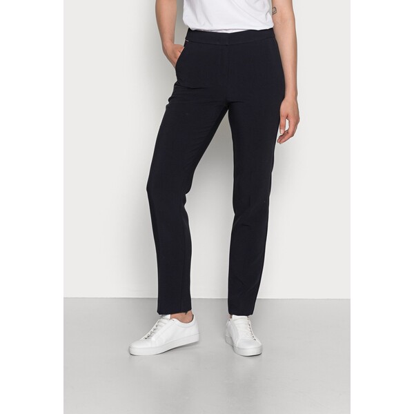 Tommy Hilfiger CORE SUITING PANT Spodnie materiałowe desert sky TO121A0D8-N11