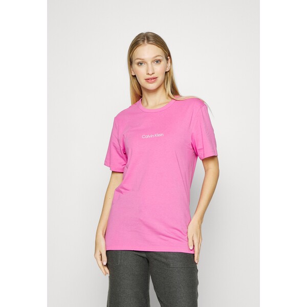 Calvin Klein Underwear MODERN STRUCTURE CREW NECK Koszula nocna hollywood pink C1181Q02E-J11