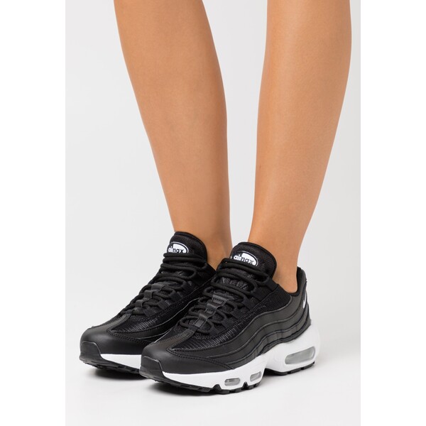 Nike Sportswear AIR MAX 95 Sneakersy niskie black/white NI111A0TS-Q11