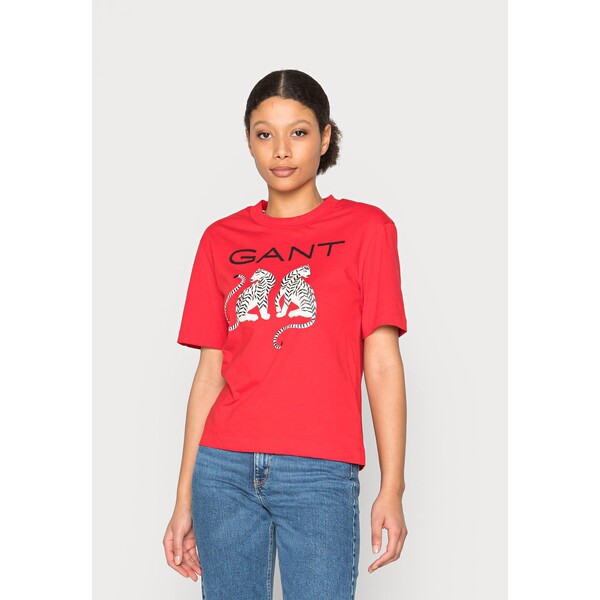GANT TIGRESS T-shirt z nadrukiem bright red GA321D05V-G11