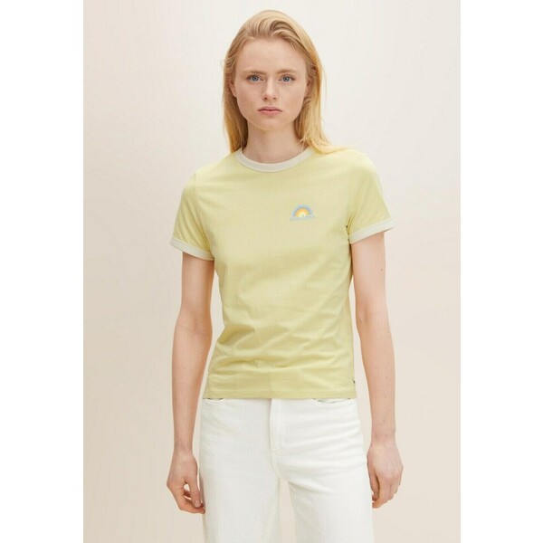 TOM TAILOR DENIM T-shirt z nadrukiem soft lime TO721D0YV-E11