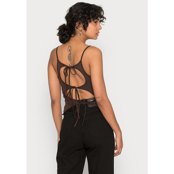 Weekday SOPHIE OPEN BACK Top brown WEB21E061-O11