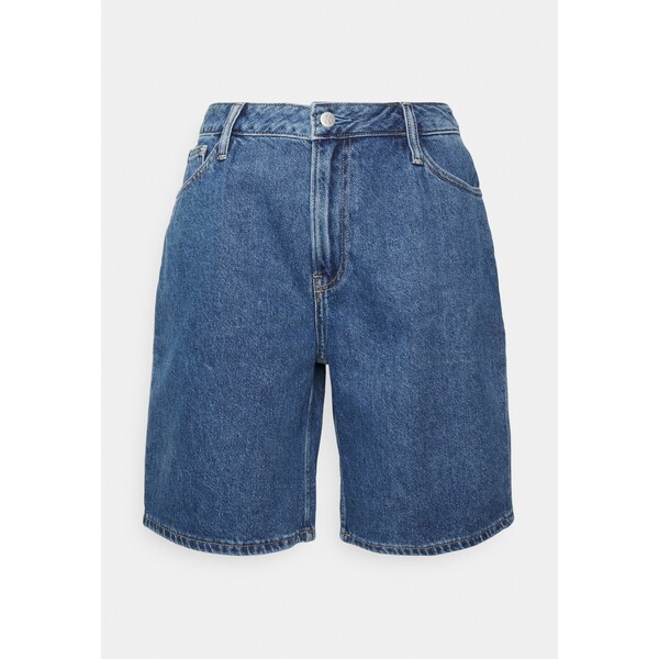 Calvin Klein Jeans 90S STRAIGHT Szorty jeansowe denim medium C1821S01V-K11