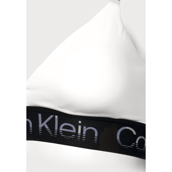 Calvin Klein Performance LOW SUPPORT BRA Stanik sportowy z lekkim wsparciem bright white CKA41I01W-A11
