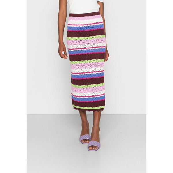 Monki Długa spódnica colorful stripe MOQ21E08E-T11