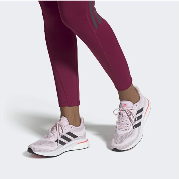 adidas Performance SUPERNOVA Obuwie do biegania treningowe pink AD541A209-J11