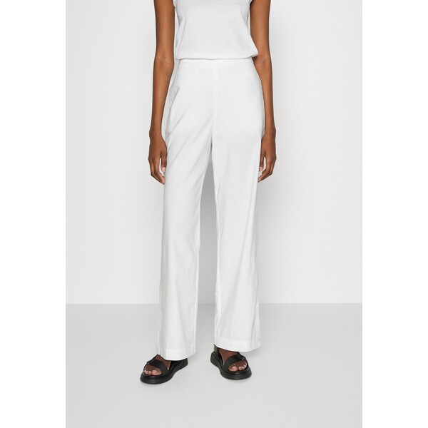 Calvin Klein WIDE LEG PANT Spodnie materiałowe bright white 6CA21A022-A11